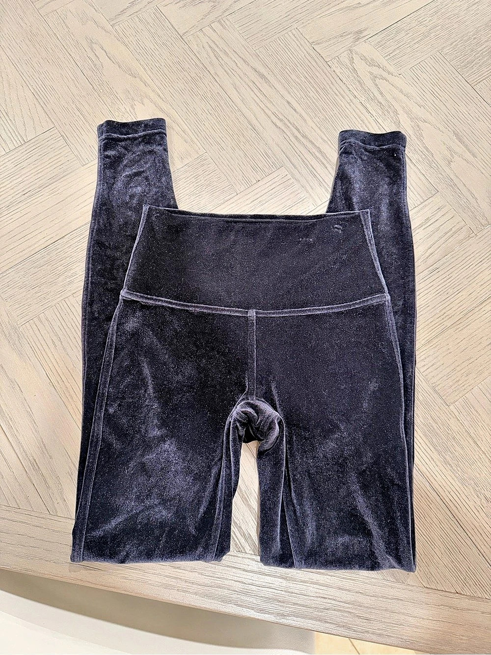 Lululemon Align Super High-Rise Pant 28" *Velvet Black